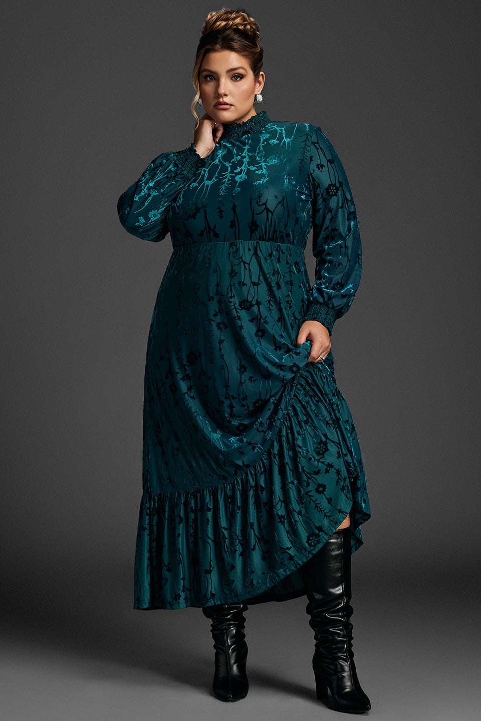 Curveins Plus Size Vintage Floral Velvet Maxi Dress
