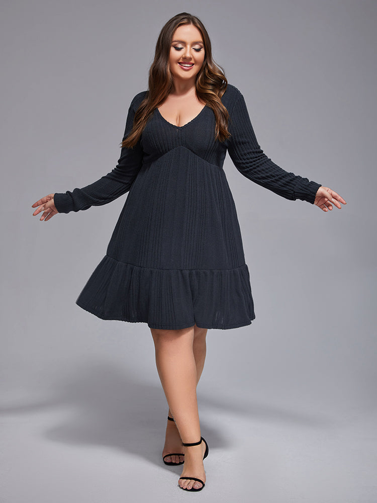 Plus V-Neck Tie Back Ruffle Hem Dress