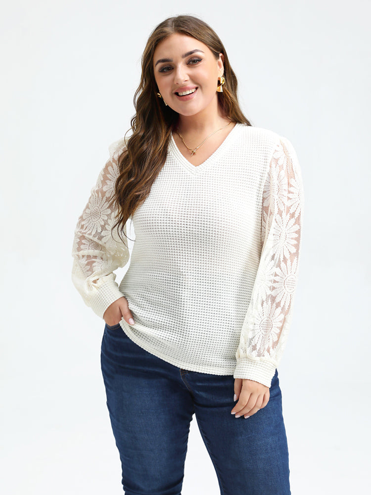 VIP Plain V-Neck Lace Sleeve Blouse