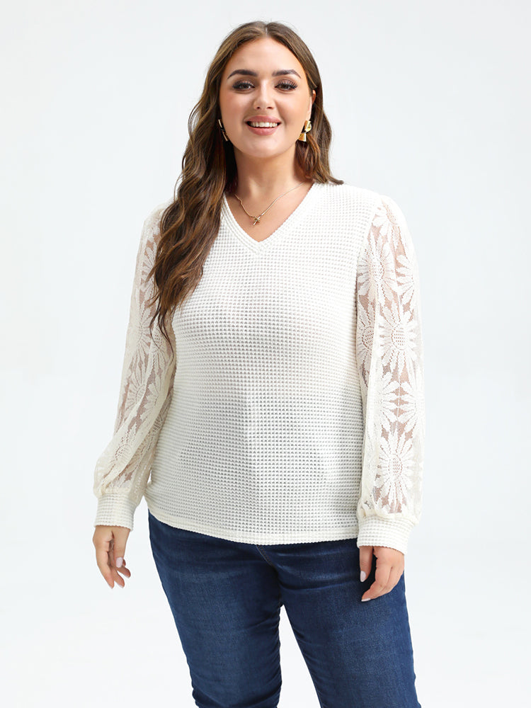 VIP Plain V-Neck Lace Sleeve Blouse