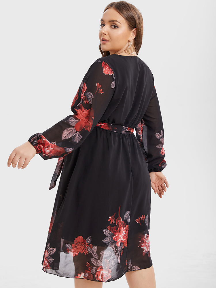 Plus Floral Crisscross Wrap Midi Dress