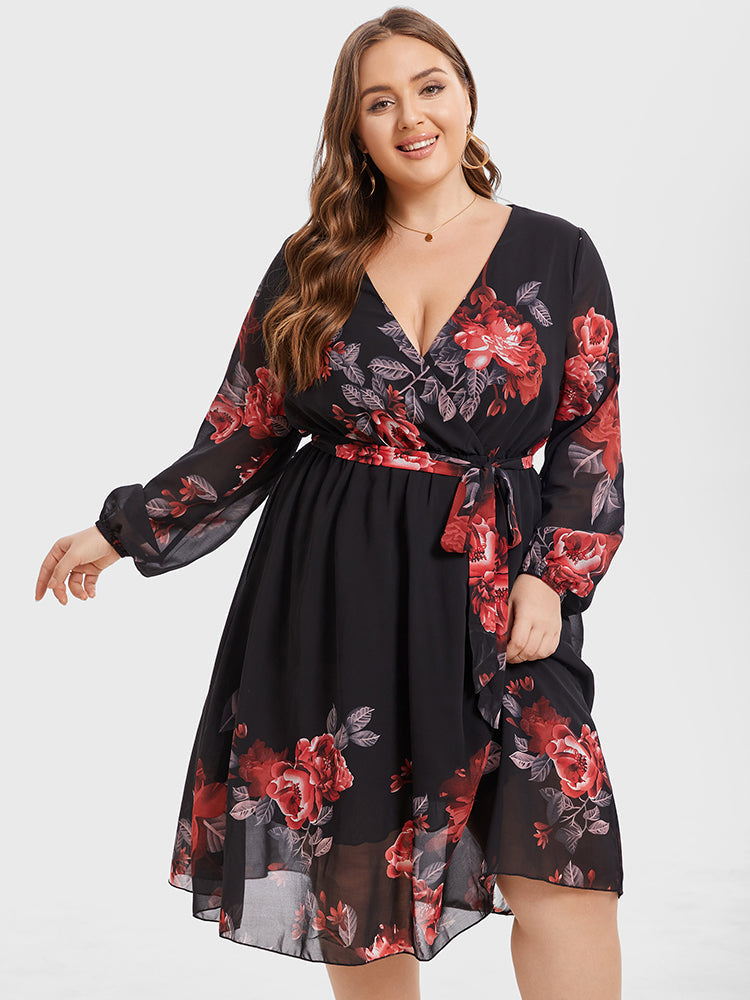 Plus Floral Crisscross Wrap Midi Dress