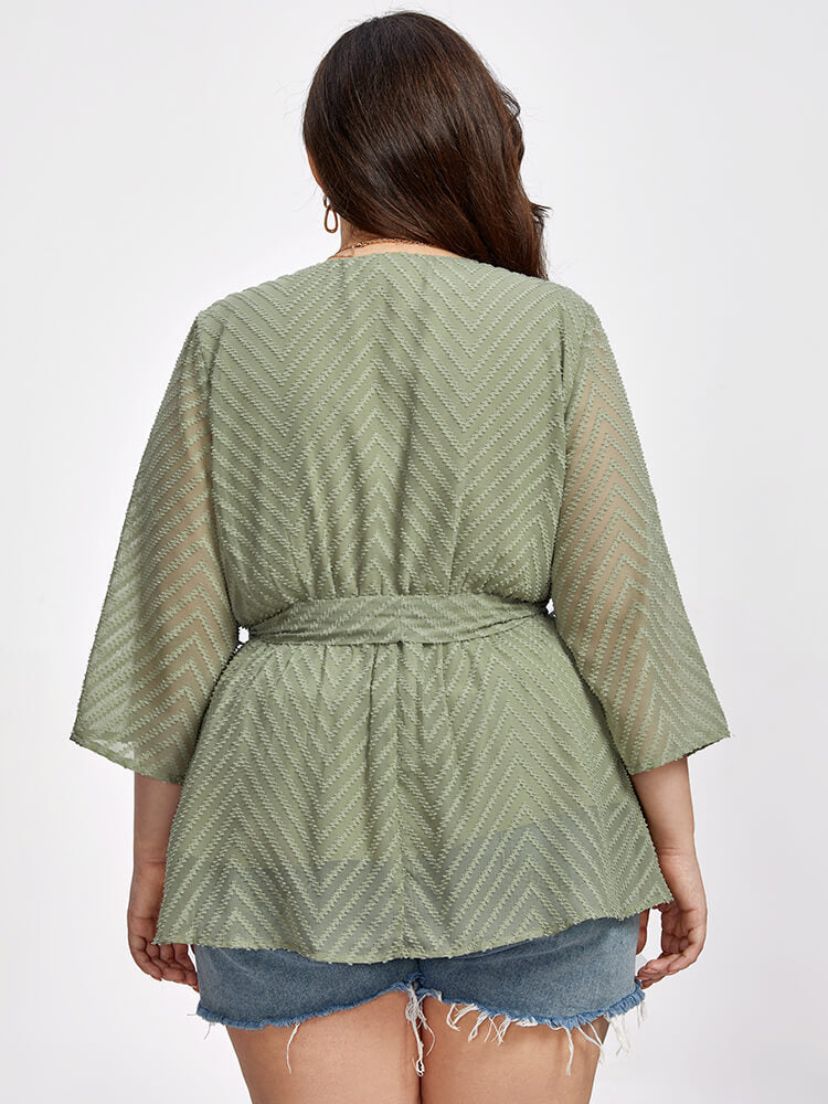 Plus Jacquard V-Neck Lantern Sleeve Tie Front Blouse