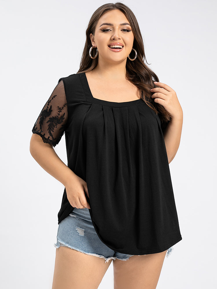 Plus Black Lace Patchwork Square Neck Ruched Tee