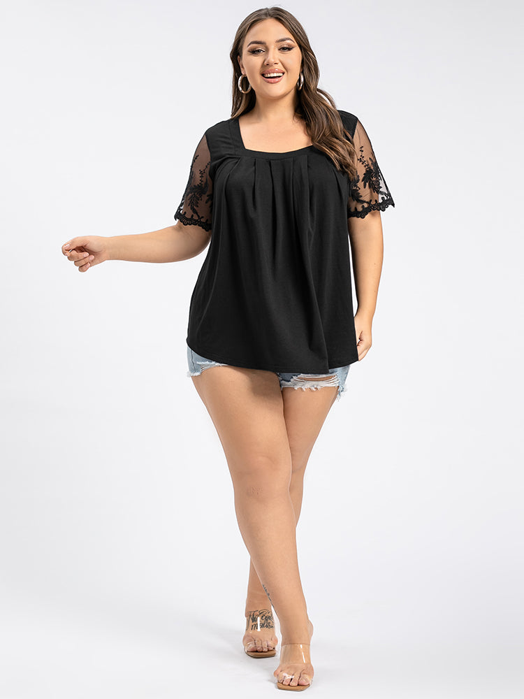 Plus Black Lace Patchwork Square Neck Ruched Tee