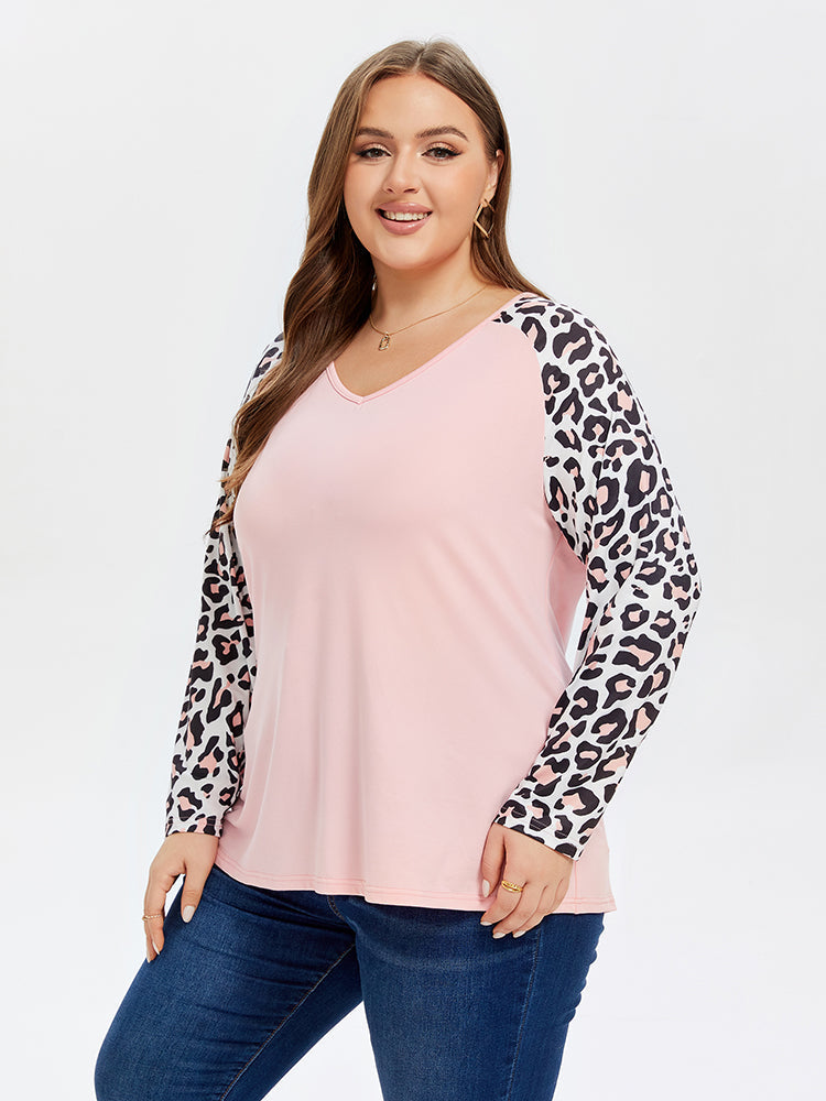 Contrast Leopard Raglan Sleeve Tee