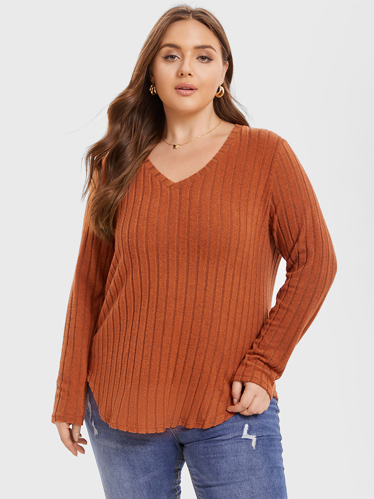 V-Neck Curved Hem Ribbed Knit Tee
