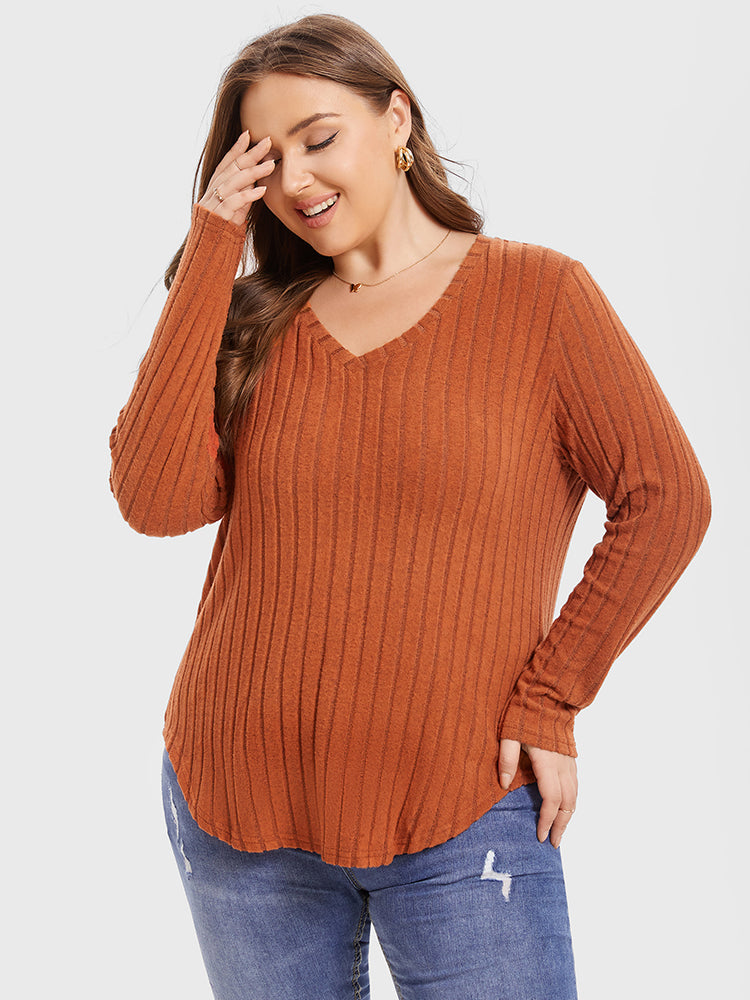 V-Neck Curved Hem Ribbed Knit Tee