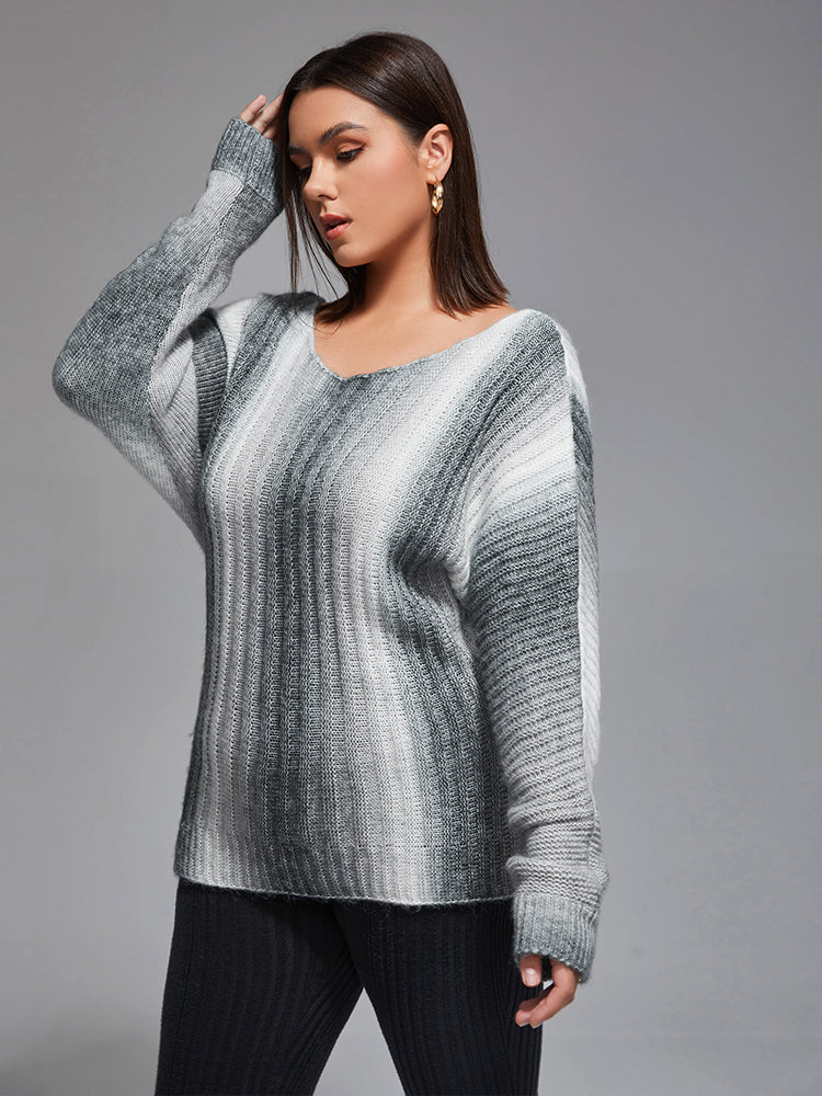 VIP Plus Gradient Round Neck Knit Sweaters