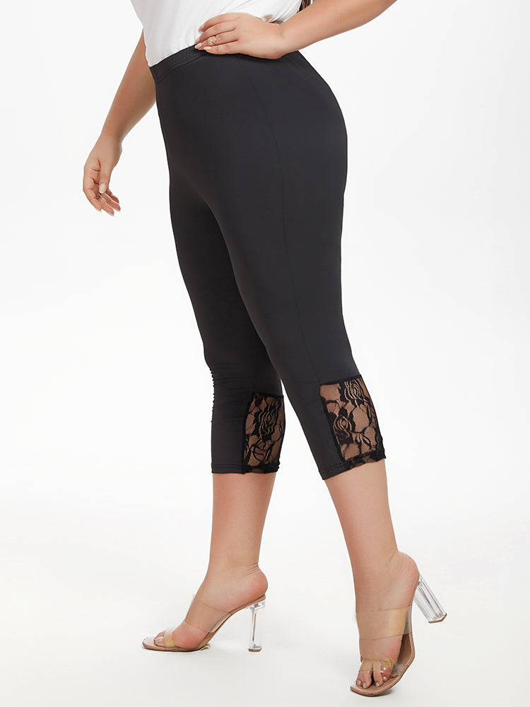 VIP Contrast Lace Capri Leggings