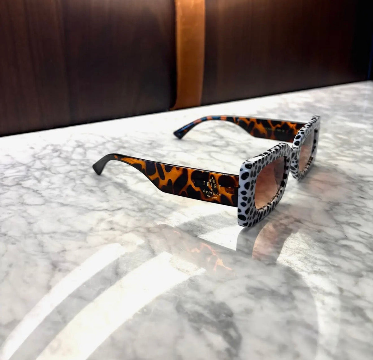 The Mixed Signals Frames