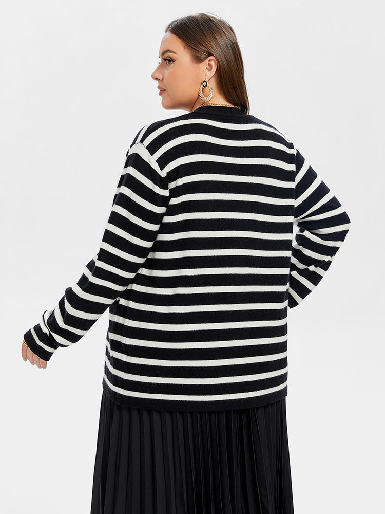 VIP Striped Pattern Double Pocket Button Front Tunic Cardigan