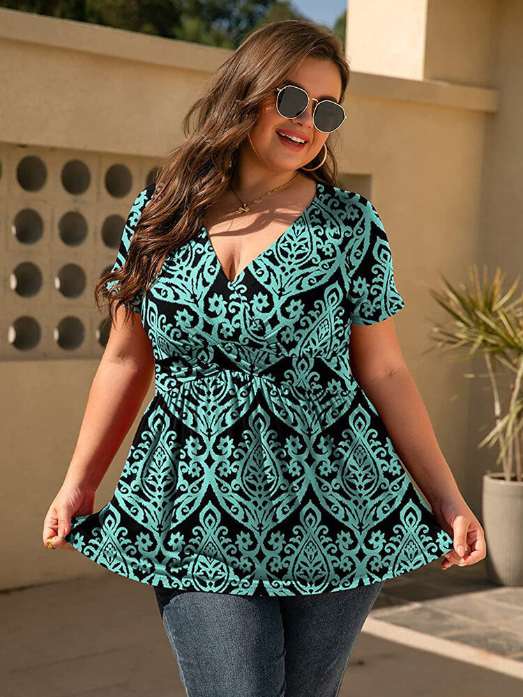 Plus Floral Crisscross V-Neck Ruched Ruffle Tee