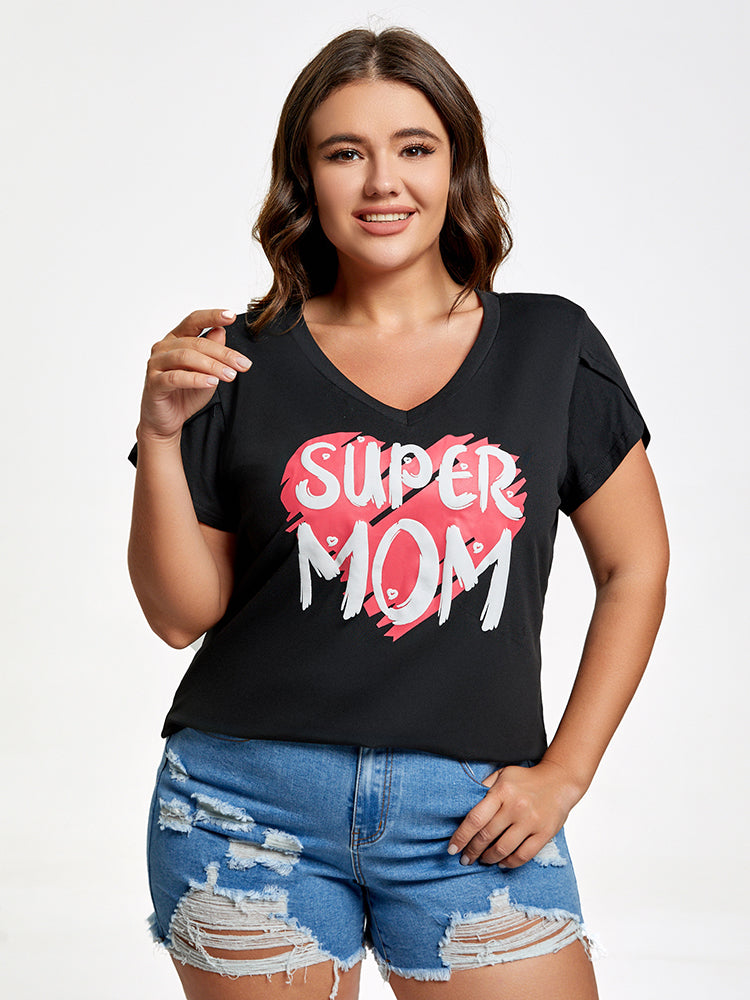 Plus Super Mom Tulip Sleeve Graphic Tee