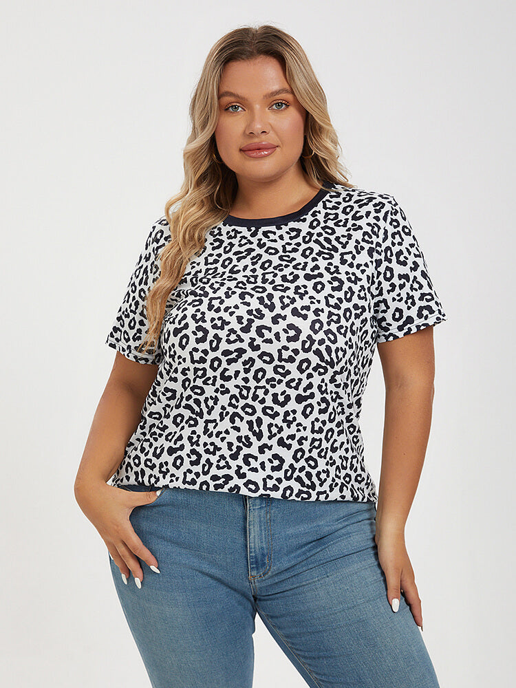 Plus Black And White Leopard Print Round Neck Tee