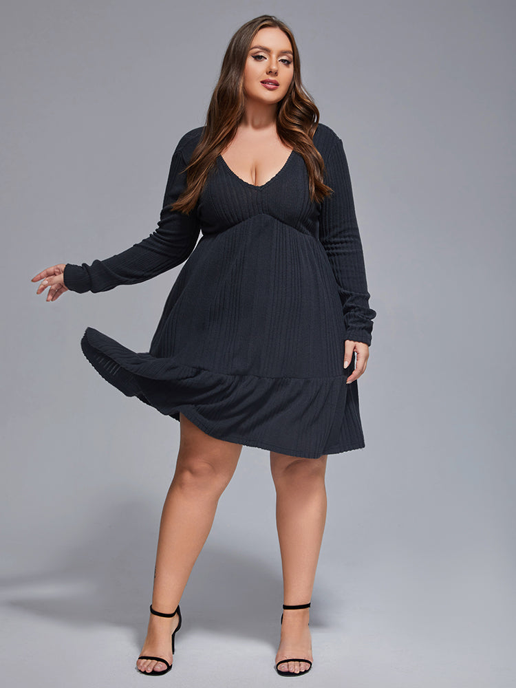 Plus V-Neck Tie Back Ruffle Hem Dress