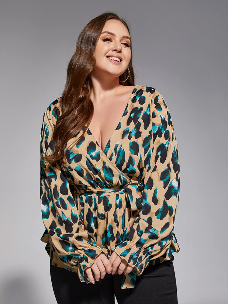 Plus Leopard Print Flounce Sleeve Belted Blouse