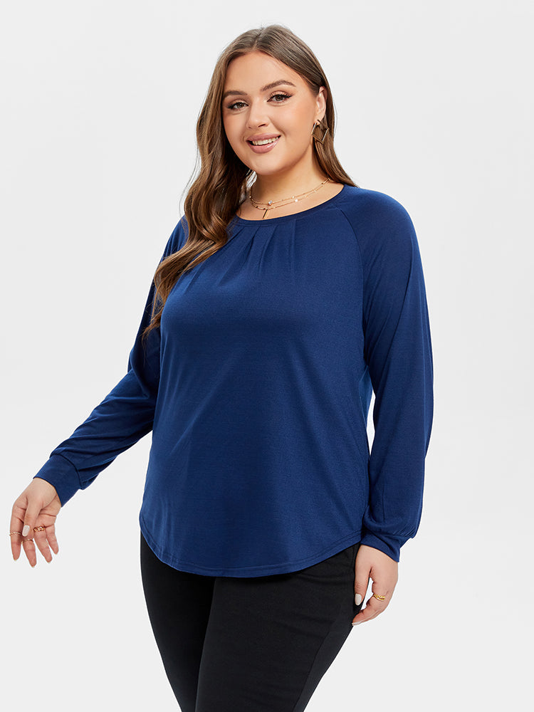 Solid Raglan Sleeve Curved Hem Tee