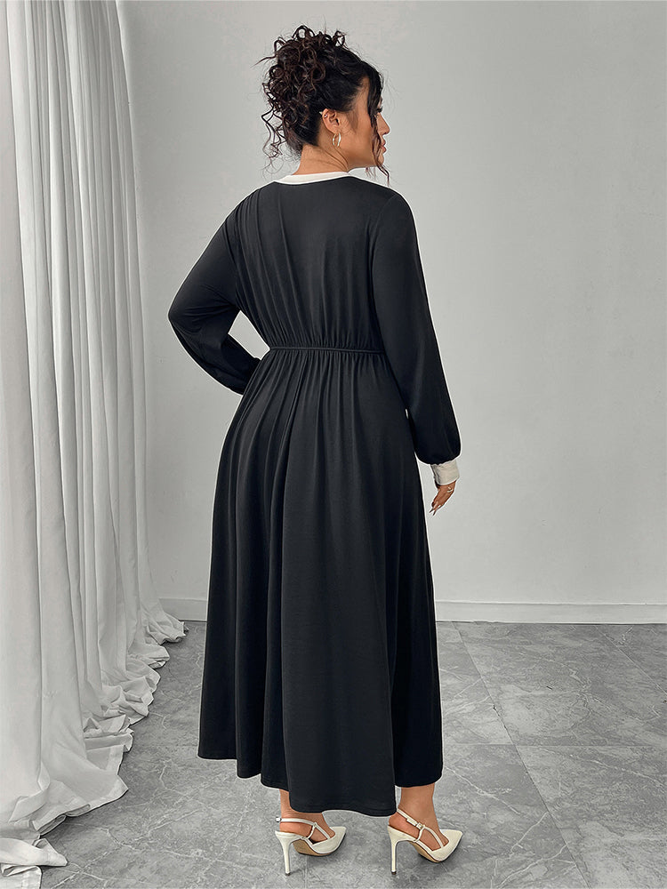 Round Neck Bow Detail Pleated Dress