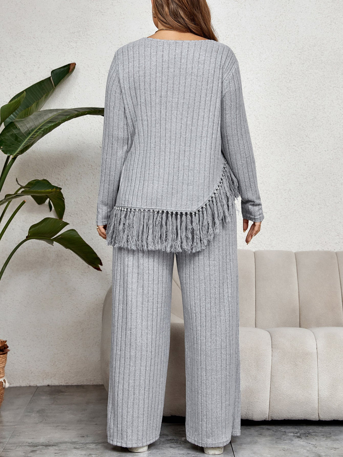 Two-Piece Gray Fringe Knit Loungewear Set