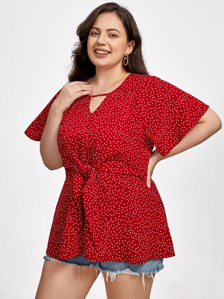 Plus Floral V-Neck Flutter Sleeve Twist Blouse